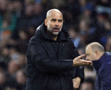 guardiola in no rush to sign new city deal guardiola in no rush to sign new city deal