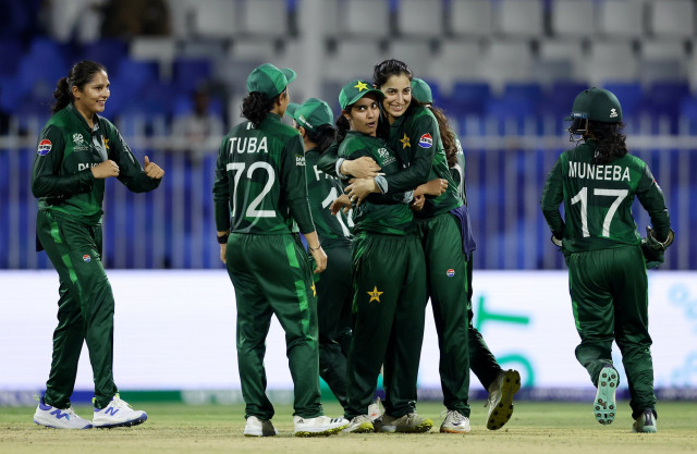 pak vs sl pakistan dominate sri lanka with 31 run win in opening women s t20 world cup clash pak vs sl pakistan dominate sri lanka with 31 run win in opening women s t20 world cup clash