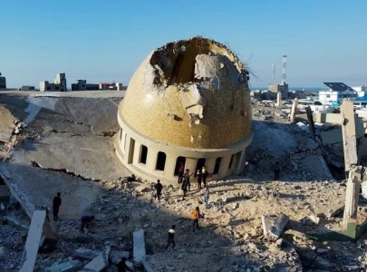 hamas hands over two female hostages others expected after truce extended