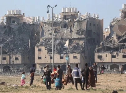 israel escalates attacks amid global calls for ceasefire