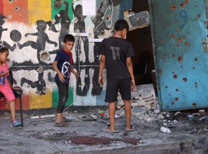 21 dead as israel bombs school cum shelter 21 dead as israel bombs school cum shelter