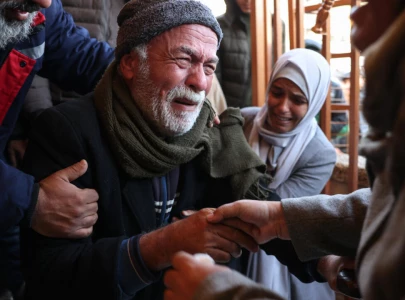 israeli air strikes kill 33 in gaza israeli air strikes kill 33 in gaza