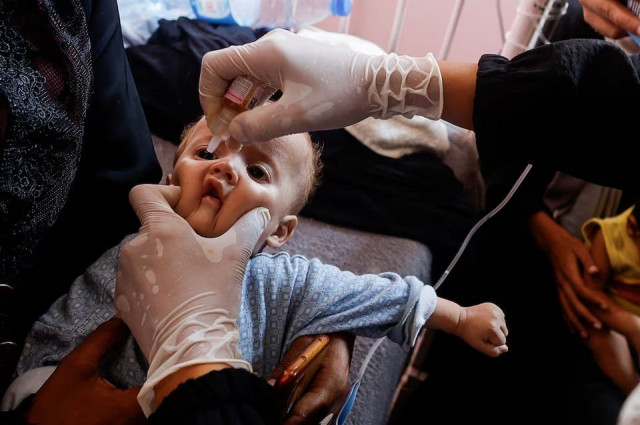 gaza strikes claim 48 lives ahead of polio vaccination campaign gaza strikes claim 48 lives ahead of polio vaccination campaign