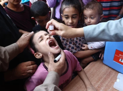 gaza polio vaccinations resume today gaza polio vaccinations resume today
