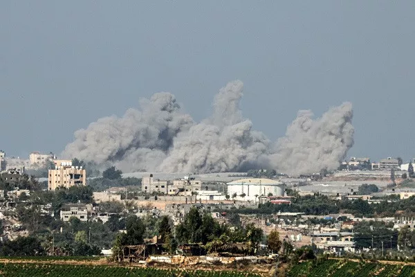 israel levels gaza district as palestinian death toll reaches 3 785 israel levels gaza district as palestinian death toll reaches 3 785