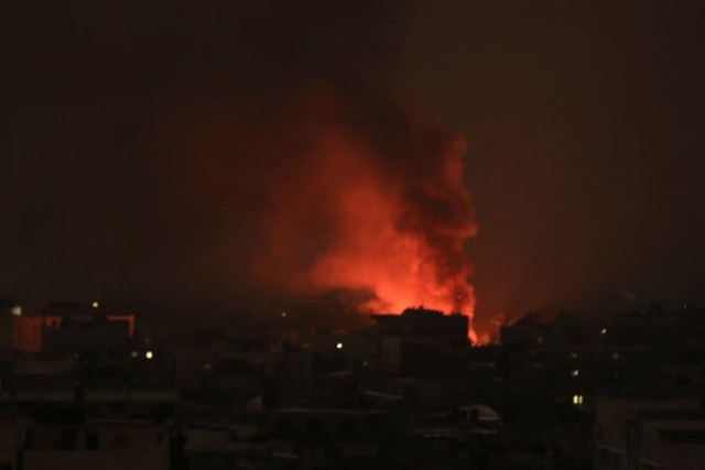 smoke billows after an israeli strike on rafah photo afp smoke billows after an israeli strike on rafah photo afp