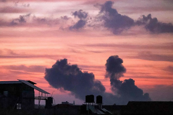 Smoke rises over Gaza after brutal Israeli airstrikes. Photo: AFP