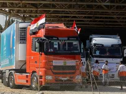 first emergency convoy reaches gaza