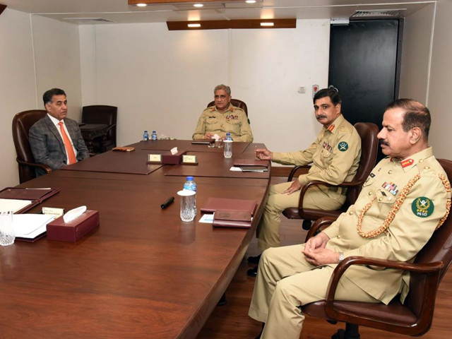gen qamar during the meeting at the isi headquarters photo ispr