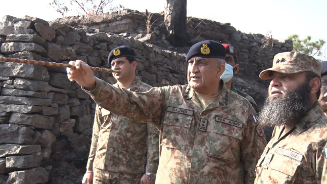 chief of army staff coas general qamar javed bajwa visited forward areas along line of control loc photo ispr chief of army staff coas general qamar javed bajwa visited forward areas along line of control loc photo ispr