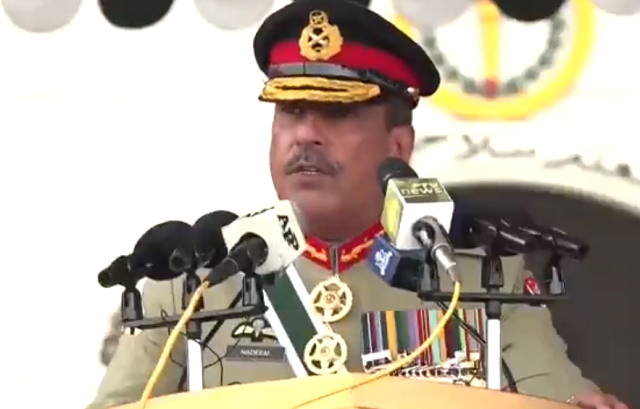 chairman joint chiefs of staff committee general nadeem raza addressing the passing out parade of 115th midshipmen and 23rd short service commission screengrab