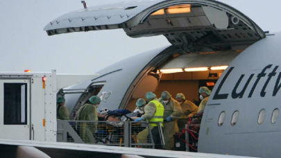 german air force transfers covid patients as clinics fill up german air force transfers covid patients as clinics fill up