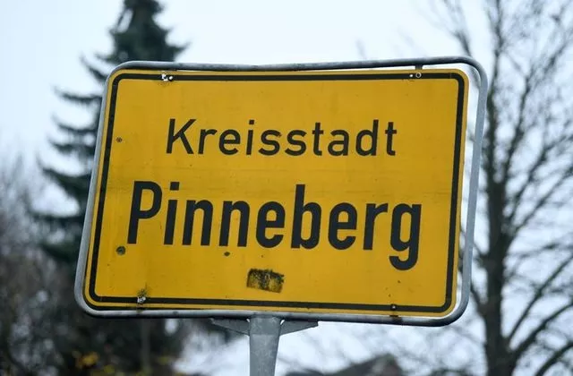 the town sign of pinneberg near hamburg is pictured november 6 2020 after german police started searches in several german towns in connection with four people believed to have ties to the suspected vienna attacker who killed four people when he opened fire on bystanders and bars on monday photo reuters the town sign of pinneberg near hamburg is pictured november 6 2020 after german police started searches in several german towns in connection with four people believed to have ties to the suspected vienna attacker who killed four people when he opened fire on bystanders and bars on monday photo reuters