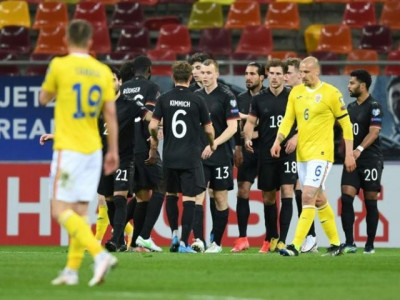 germany again protest for human rights with cryptic message germany again protest for human rights with cryptic message