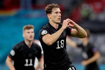brains behind the brawn germany s goretzka hopes to make impact against england brains behind the brawn germany s goretzka hopes to make impact against england