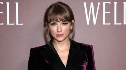 taylor swift to face copyright issues over hit single shake it off taylor swift to face copyright issues over hit single shake it off