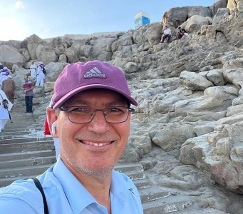 saudi man arrested for helping israeli reporter sneaking into makkah saudi man arrested for helping israeli reporter sneaking into makkah