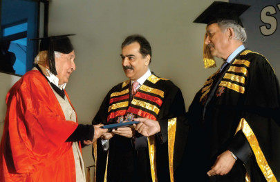 uet s 19th convocation 4 000 new graduates join the job market