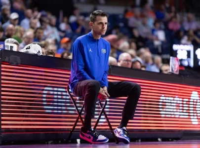 florida basketball coach accused of sexual harassment florida basketball coach accused of sexual harassment