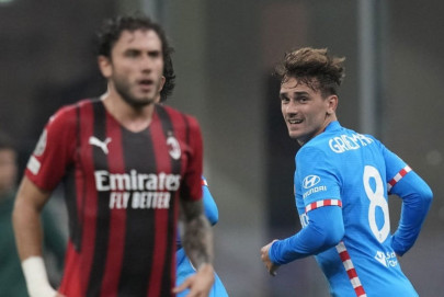 pioli rues missed opportunity as refereeing decisions cost milan dear