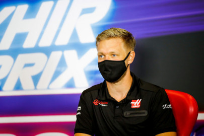 grosjean crash a wake up call for haas team mate magnussen grosjean crash a wake up call for haas team mate magnussen