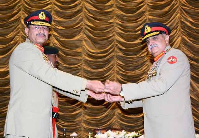 lieutenant general syed asim munir handed over command of gujranwala corps to lieutenant general muhammad aamer photo ispr