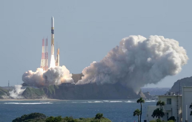 h iia rocket carrying the national space agency s moon lander is launched at tanegashima space center on the southwestern island of tanegashima japan september 7 2023 photo reuters
