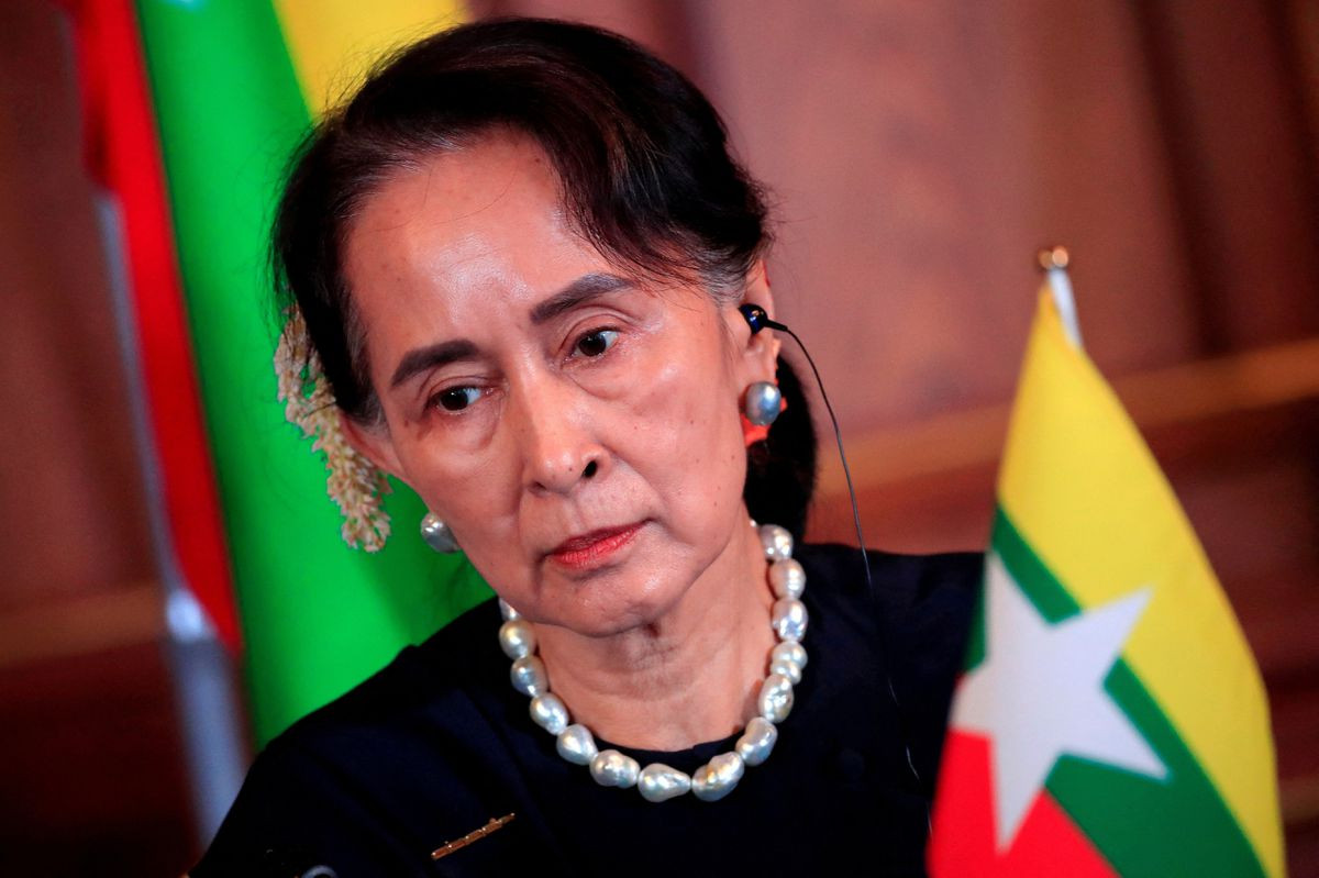 myanmar s state counsellor aung san suu kyi attends the joint news conference of the japan mekong summit meeting at the akasaka palace state guest house in tokyo japan october 9 2018 franck robichon pool via reuters