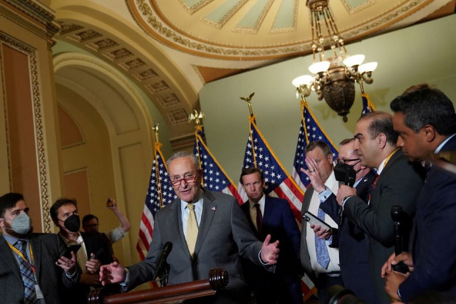us lawmakers urge joint use of funds for broadband ev charge stations