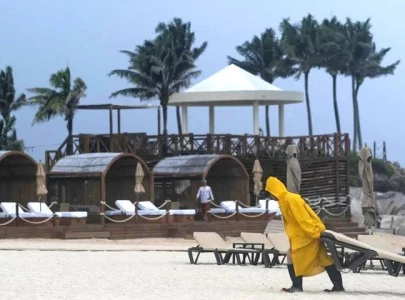 storm helene on path to hit florida as powerful category 3 hurricane storm helene on path to hit florida as powerful category 3 hurricane