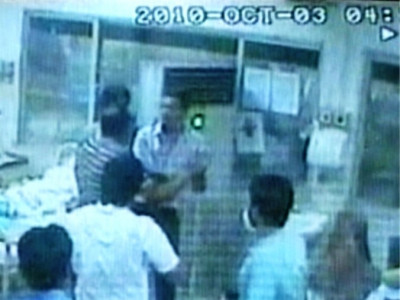 fist fight breaks out at emergency ward fist fight breaks out at emergency ward
