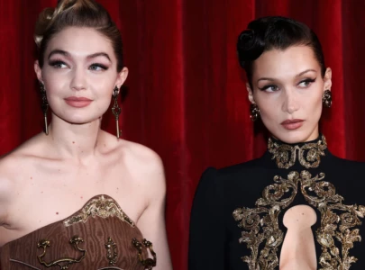gigi hadid bella hadid receive death threats for supporting palestine reports gigi hadid bella hadid receive death threats for supporting palestine reports