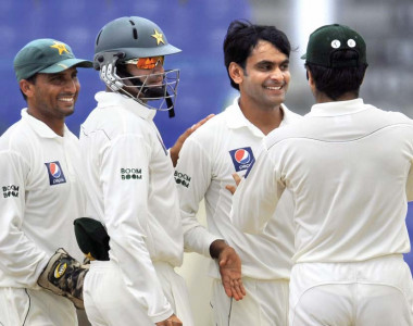 pakistan off to reasonable start pakistan off to reasonable start