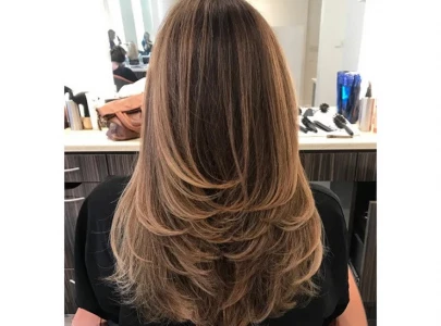 women cash in on surging hair market women cash in on surging hair market