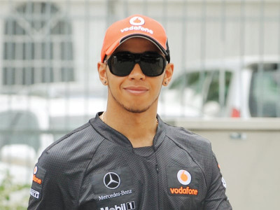 formula one i m being victimised says hamilton
