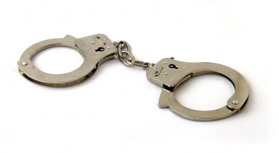 theft 4 suspects held