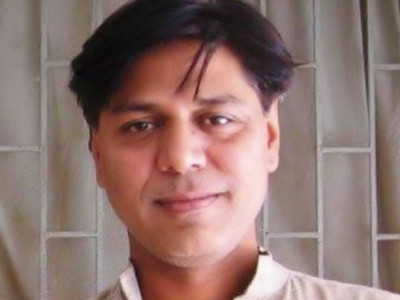 transitions sindhi poet hassan dars dies in car crash