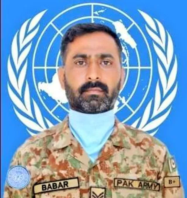 pakistani peacekeeper havaldar babar siddique photo ispr pakistani peacekeeper havaldar babar siddique photo ispr
