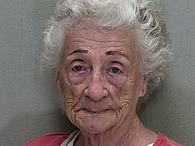 refused a smooch 92 year old woman fires gun