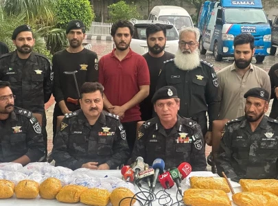customs seizes drugs worth rs1b at torkham border crossing