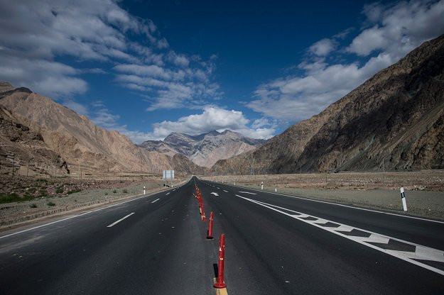 Rs1.5b released for 123km 'tourism expressway' - Vimarsana News