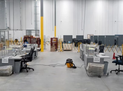 fbi claims bomb threats disrupting polling came from russian sources fbi claims bomb threats disrupting polling came from russian sources