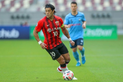 hulk ends four year stay at shanghai under cloud after coach row hulk ends four year stay at shanghai under cloud after coach row