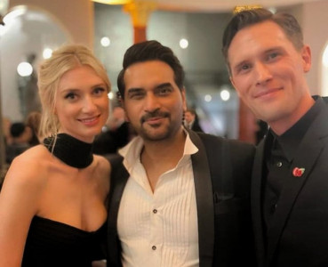 humayun rubs shoulders with the crown co stars at season s premiere in london