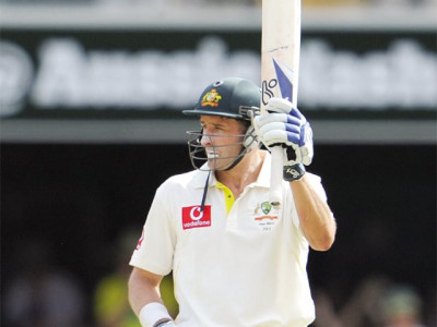 hussey launches australian fightback at the gabba