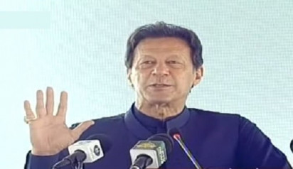 prime minister imran khan addressing a ceremony in naushera khyber pakhtunkhwa on april 21 2021 screengrab