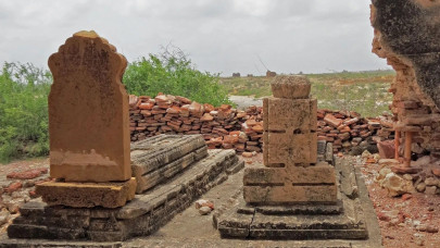 makli our own city of silence makli our own city of silence