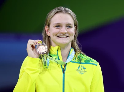 australia breaststroker hodges retires with hips of 60 year old