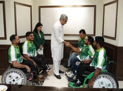 mohsin naqvi rewards wheelchair cricketers for asia cup triumph mohsin naqvi rewards wheelchair cricketers for asia cup triumph