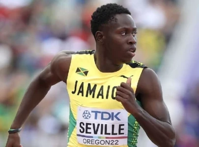 seville sets world leading time to beat lyles in 100 at kingston seville sets world leading time to beat lyles in 100 at kingston